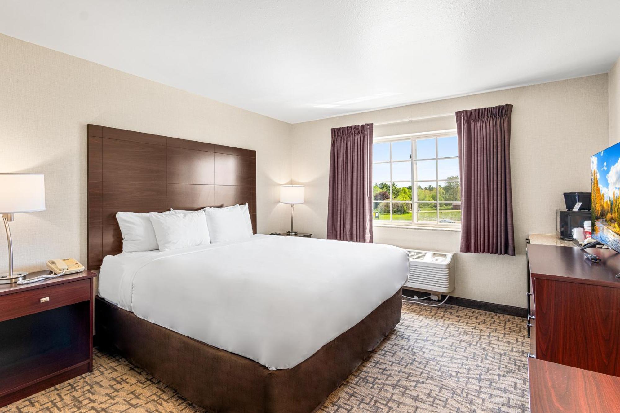 Boarders Inn & Suites By Cobblestone Hotels - Shawano Exterior foto