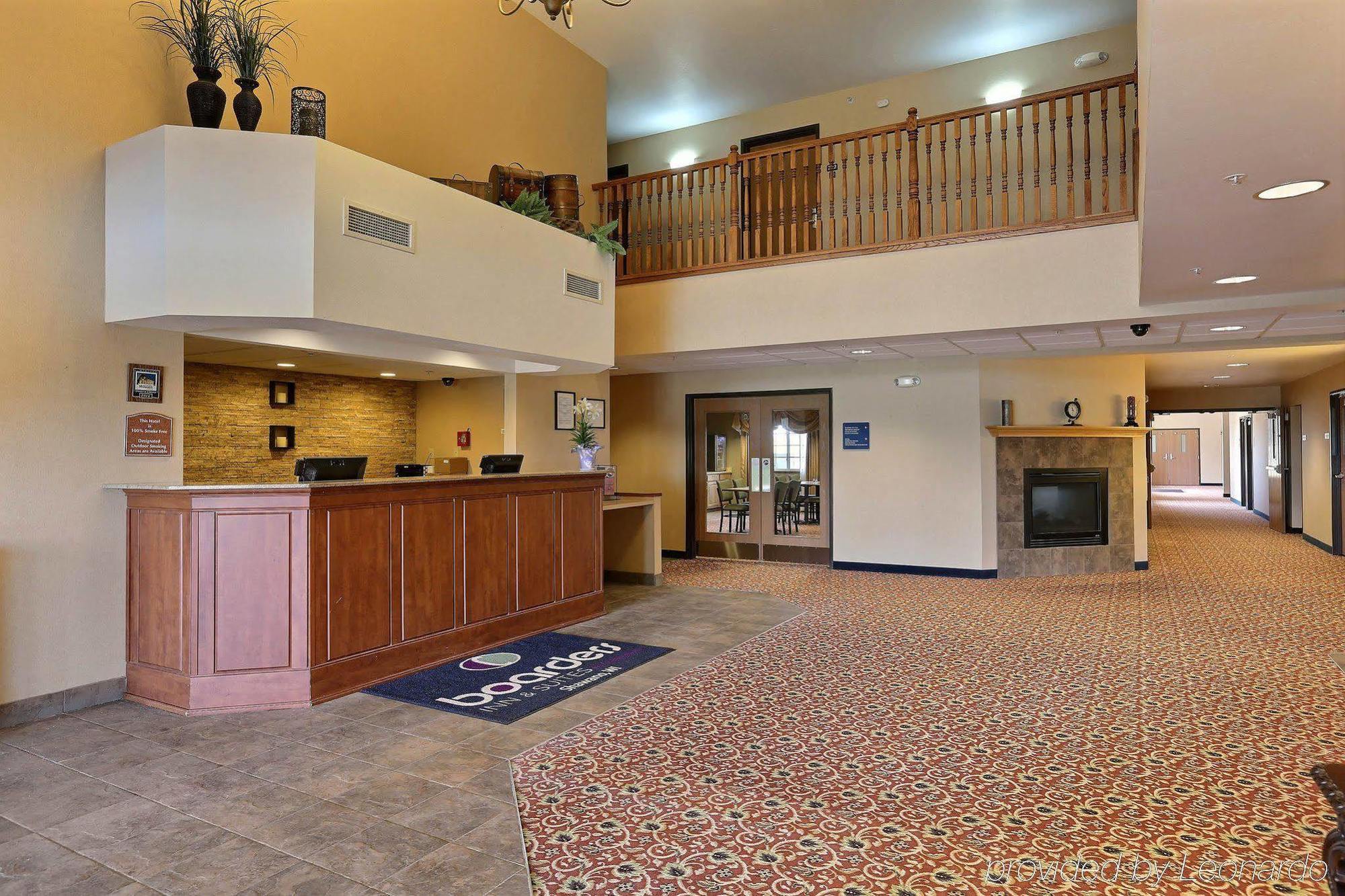Boarders Inn & Suites By Cobblestone Hotels - Shawano Exterior foto